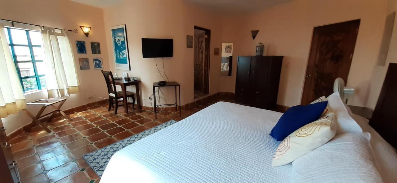 סאן מיגל דה אלנדה Casa Frida B&B מראה חיצוני תמונה